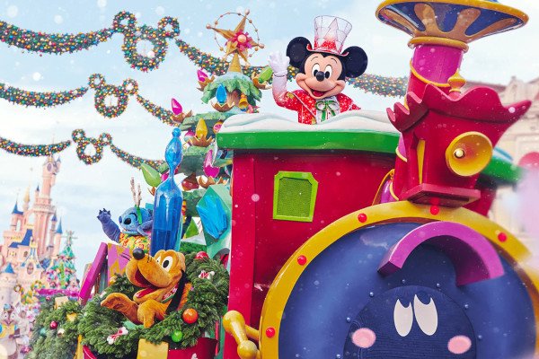 NAVIDAD ENCANTADA DE DISNEYLAND PARIS