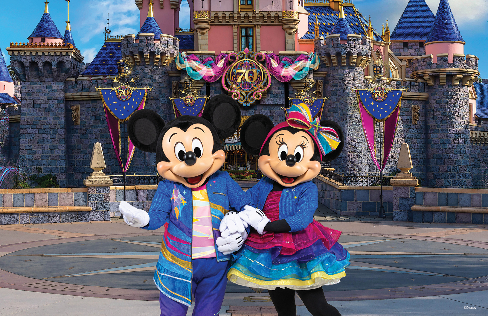 Disneyland Celebra 70 Años de Magia
